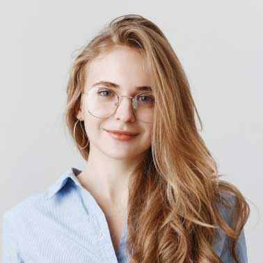 Anja F.